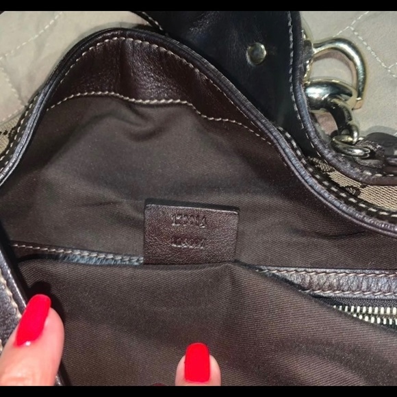 Gucci Horsebit Handbag - Picture 7 of 8